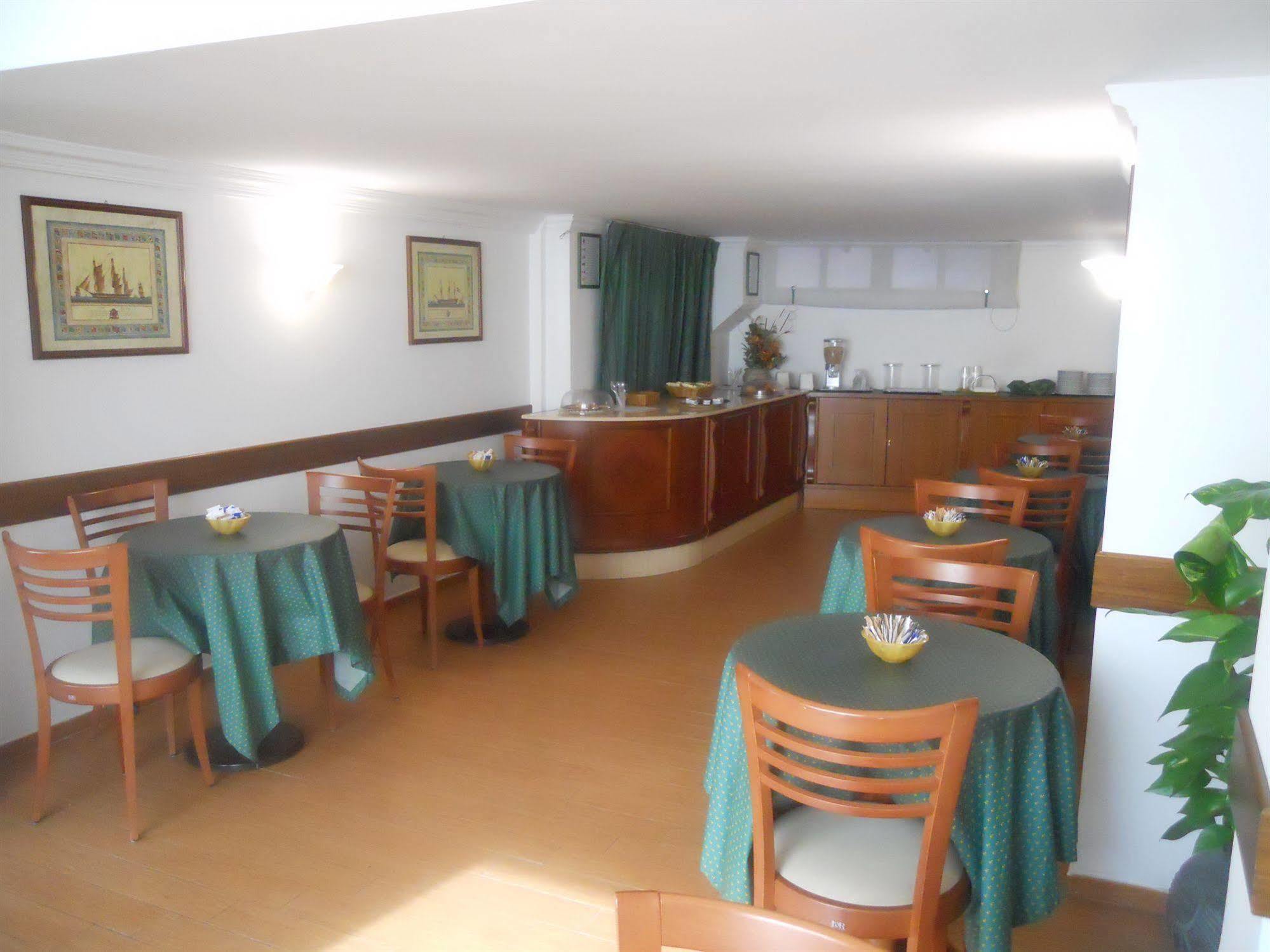 Hotel Traghetto Civitavecchia Ngoại thất bức ảnh